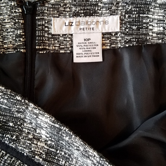 🔷️ 5/$25 Liz Claiborne Black White Tweed Skirt Size 10P - Picture 5 of 6